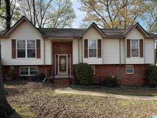 1520 TROPICAL CIRCLE, Alabaster, AL 35007
