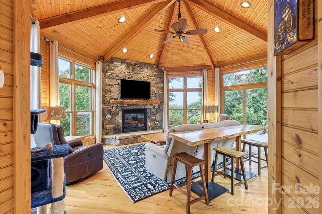 241 Alta Vista Drive, Candler, NC 28715