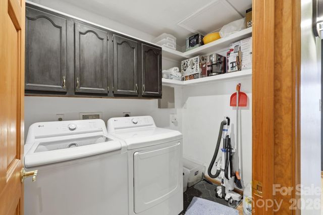 241 Alta Vista Drive, Candler, NC 28715