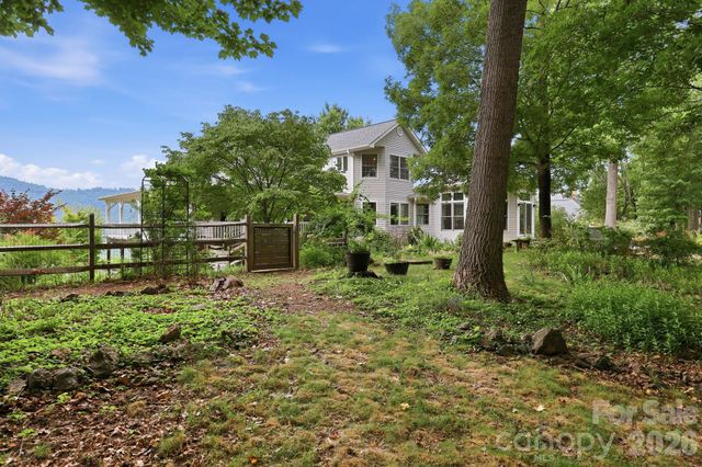 241 Alta Vista Drive, Candler, NC 28715
