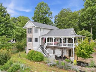 241 Alta Vista Drive, Candler, NC 28715