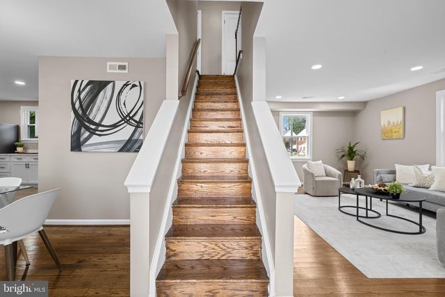 2005 ROANOKE ST, Hyattsville, MD 20782