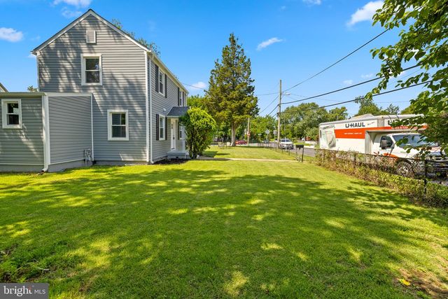 2005 ROANOKE ST, Hyattsville, MD 20782