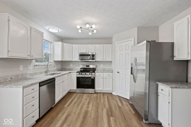 10716 Mistflower Way, Indianapolis, IN 46235