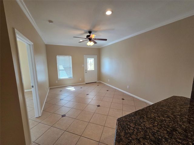 928 Runneburg Road, Crosby, TX 77532