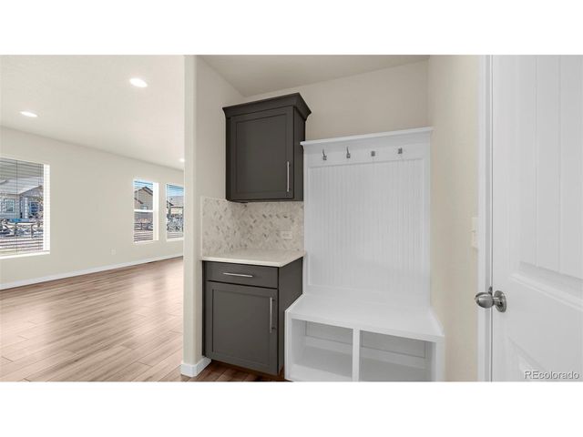 6533 Backcountry Loop, Colorado Springs, CO 80927