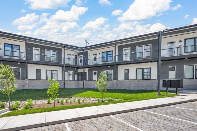 1272 3rd Ave S Apt 204, Nashville, TN 37210