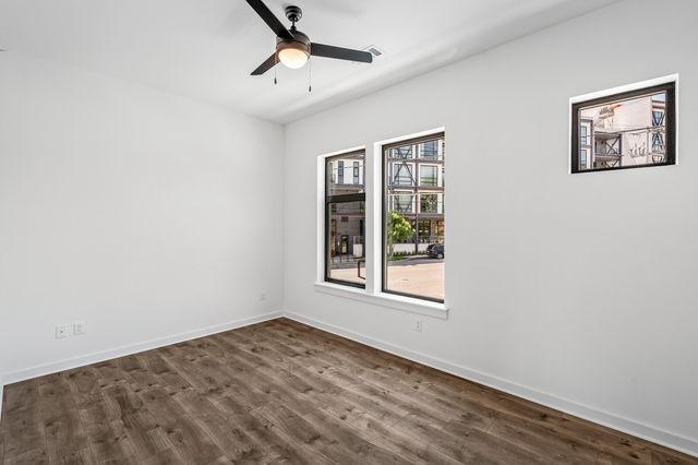 1272 3rd Ave S Apt 204, Nashville, TN 37210