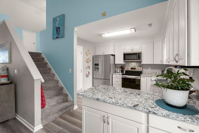 4292 Lavender Lane, North Charleston, SC 29420