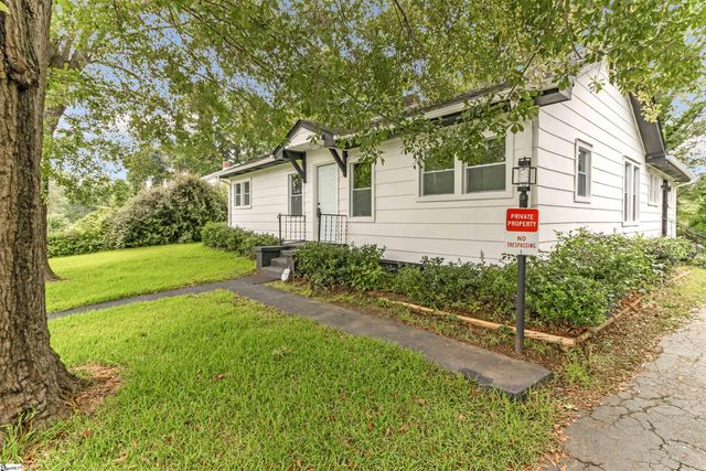 207 South Carolina Avenue, Spartanburg, SC 29306