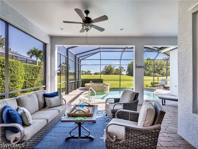 6096 Dogleg DR, Naples, FL 34113