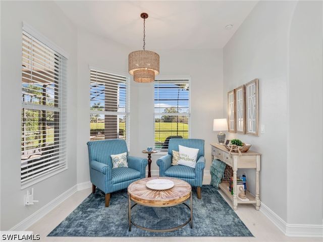 6096 Dogleg DR, Naples, FL 34113