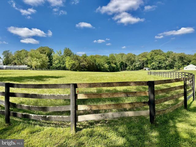 9248 SPRINGS RD, Warrenton, VA 20186
