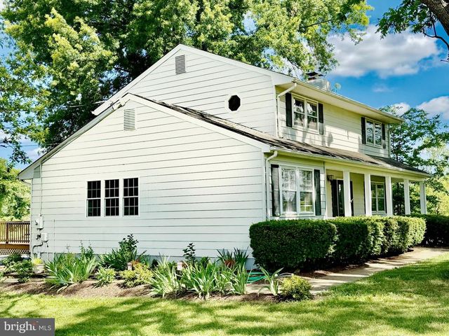 9248 SPRINGS RD, Warrenton, VA 20186