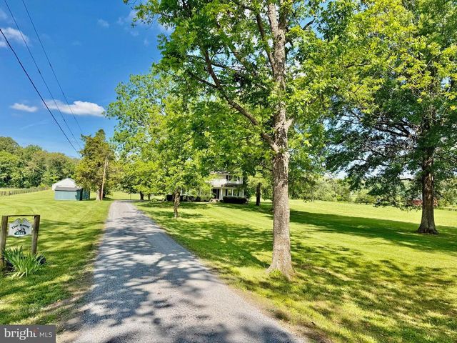 9248 SPRINGS RD, Warrenton, VA 20186