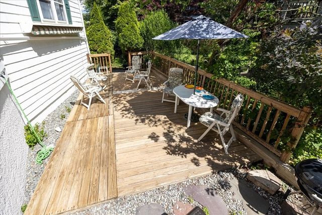 366 Warren St, Needham, MA 02492