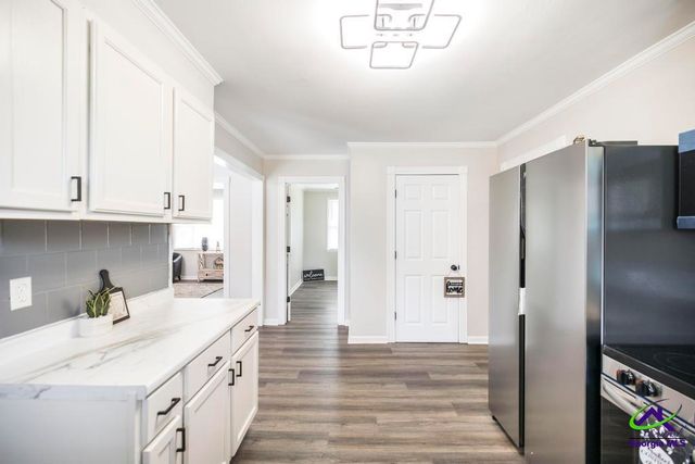 111 Grant Street, Warner Robins, GA 31088