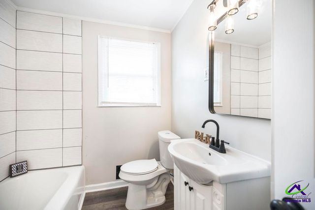 111 Grant Street, Warner Robins, GA 31088