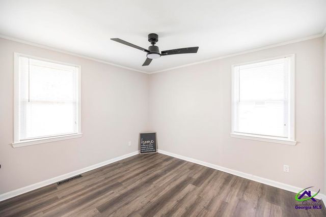 111 Grant Street, Warner Robins, GA 31088