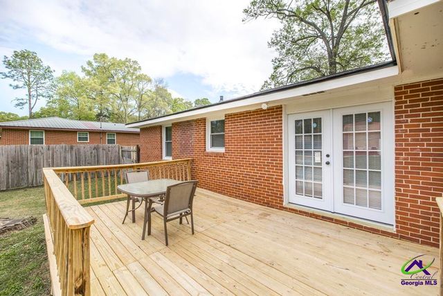 111 Grant Street, Warner Robins, GA 31088