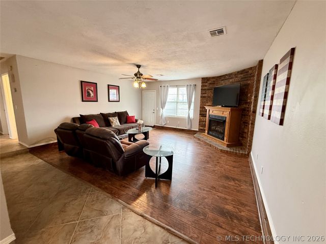 12665 S 35th Street E, Muskogee, OK 74403