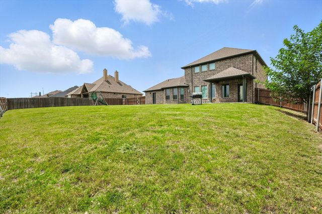 180 Sapphire Lane, Waxahachie, TX 75165