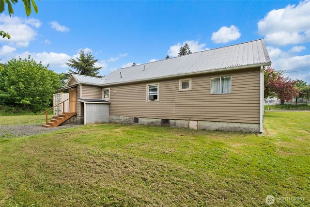 702 King Road, Winlock, WA 98596