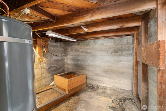 702 King Road, Winlock, WA 98596