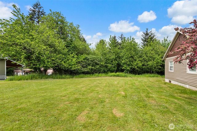 702 King Road, Winlock, WA 98596