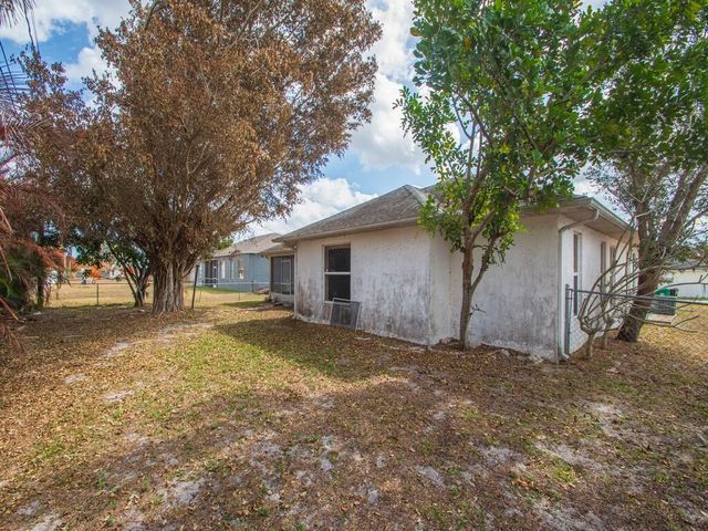 5718 NW North Macedo Boulevard, Port St. Lucie, Port St Lucie, FL 34983