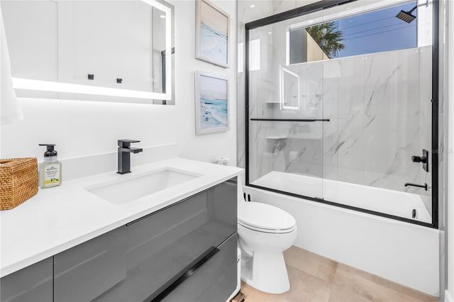 2564 ARLINGTON STREET, Sarasota, FL 34239