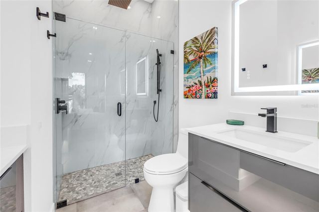 2564 ARLINGTON STREET, Sarasota, FL 34239