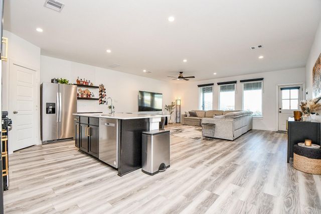 2917 Skyline Mesa Drive, Houston, TX 77047