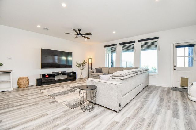 2917 Skyline Mesa Drive, Houston, TX 77047