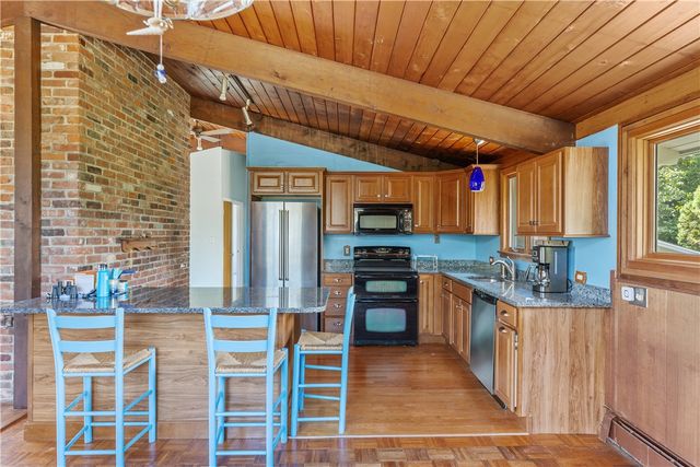 41 Grey Gull Road, Jamestown, RI 02835