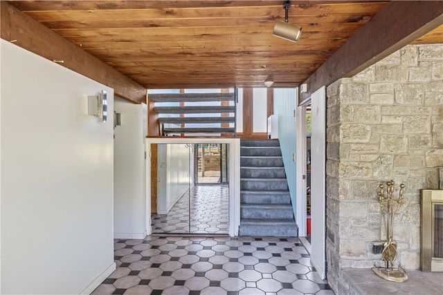 41 Grey Gull Road, Jamestown, RI 02835