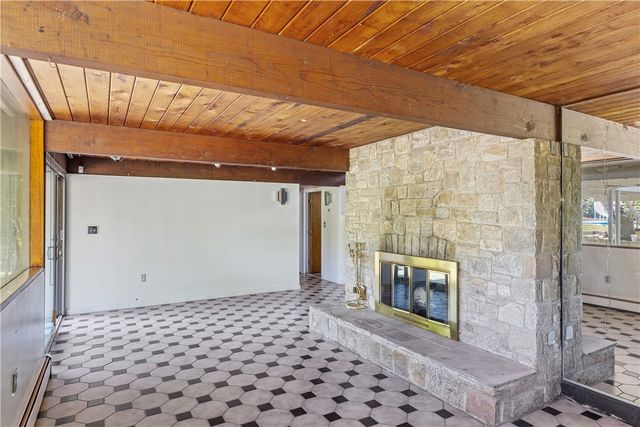 41 Grey Gull Road, Jamestown, RI 02835