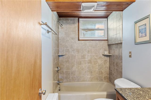41 Grey Gull Road, Jamestown, RI 02835