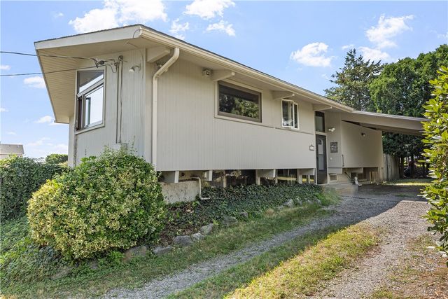 41 Grey Gull Road, Jamestown, RI 02835