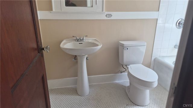 164 Berkshire Avenue, Syracuse, NY 13208
