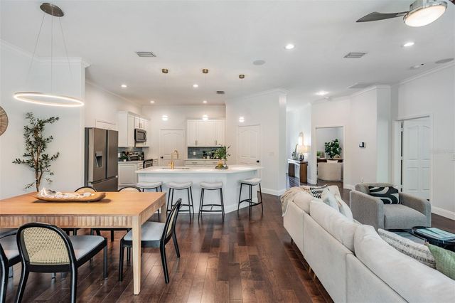 4003 S SHAMROCK ROAD, Tampa, FL 33611