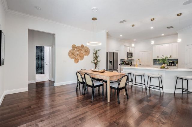 4003 S SHAMROCK ROAD, Tampa, FL 33611