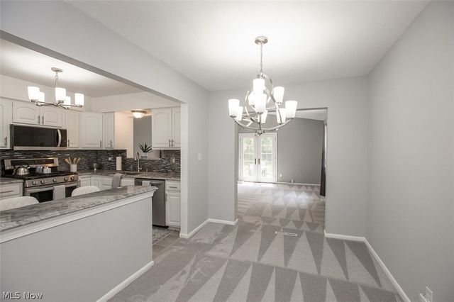 361 Skyview Road, Cleveland, OH 44109