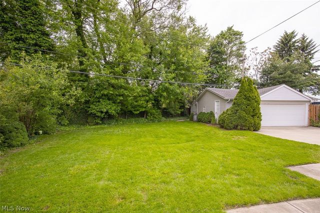 361 Skyview Road, Cleveland, OH 44109