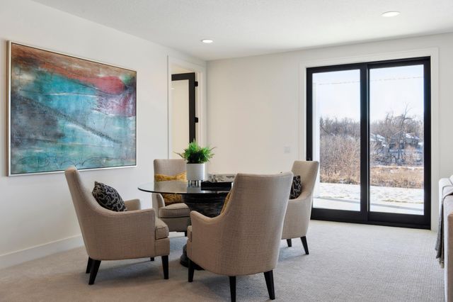 707 Ensconced Way, Chaska, MN 55318