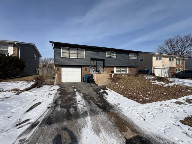 1827 218th Place, Sauk Village, IL 60411