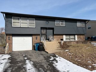 1827 218th Place, Sauk Village, IL 60411