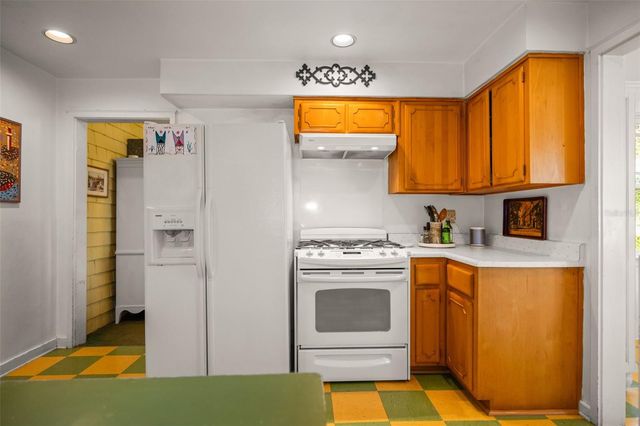 458 SCOTLAND STREET, Dunedin, FL 34698