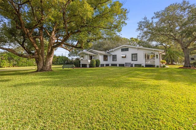 458 SCOTLAND STREET, Dunedin, FL 34698