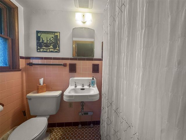 458 SCOTLAND STREET, Dunedin, FL 34698